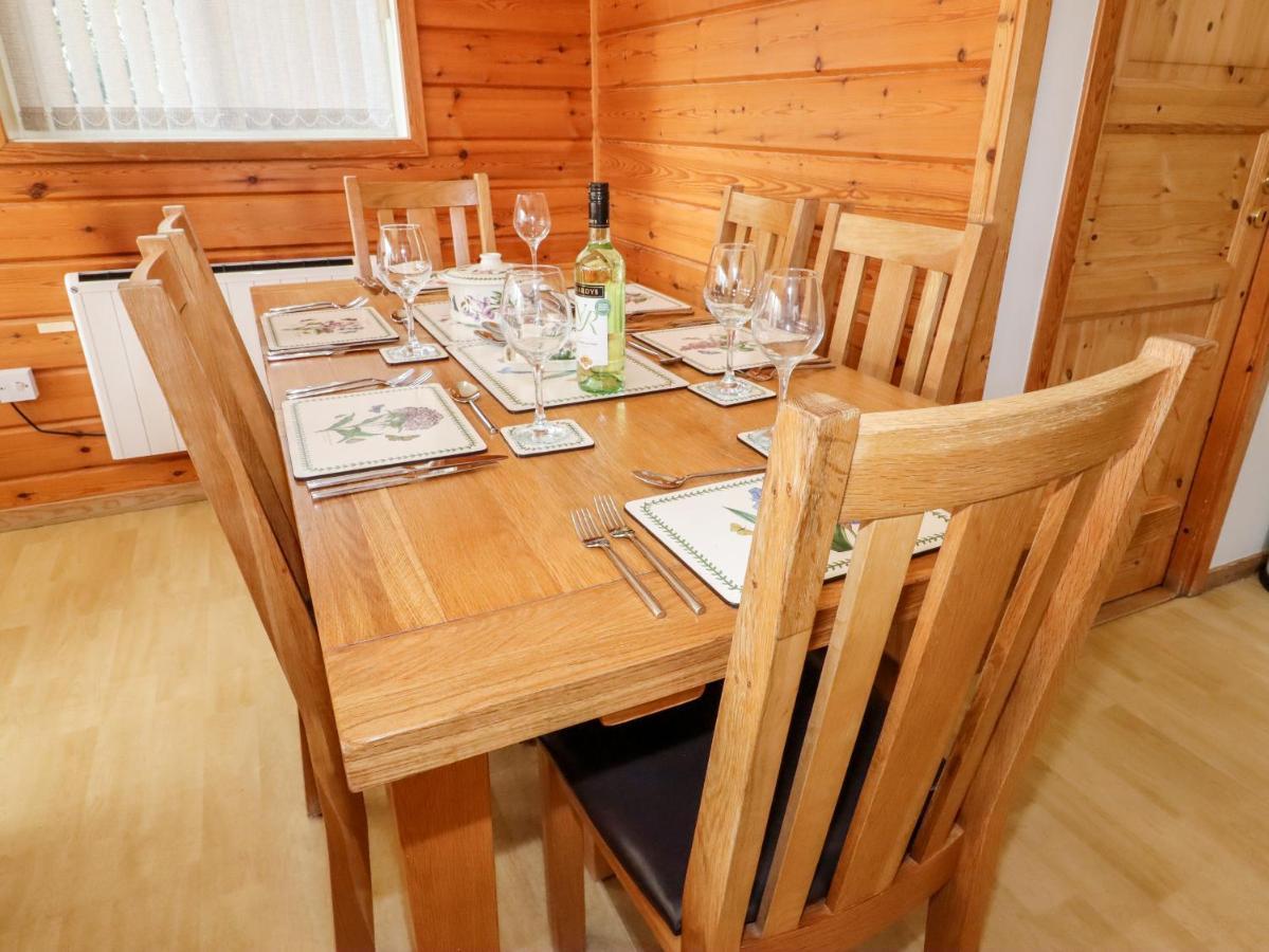 Watersview Lodge Leek Eksteriør billede
